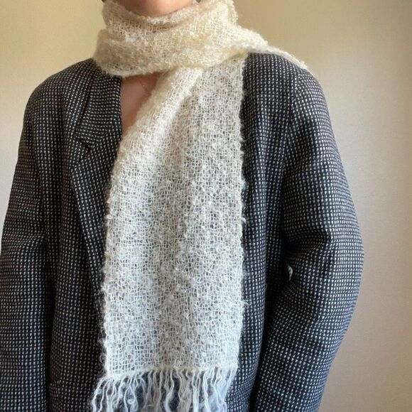 Vintage Anne Field Handwoven Wool Mohair Made in New Zealand Fluffy Scarf Wrap - Picture 7 of 8